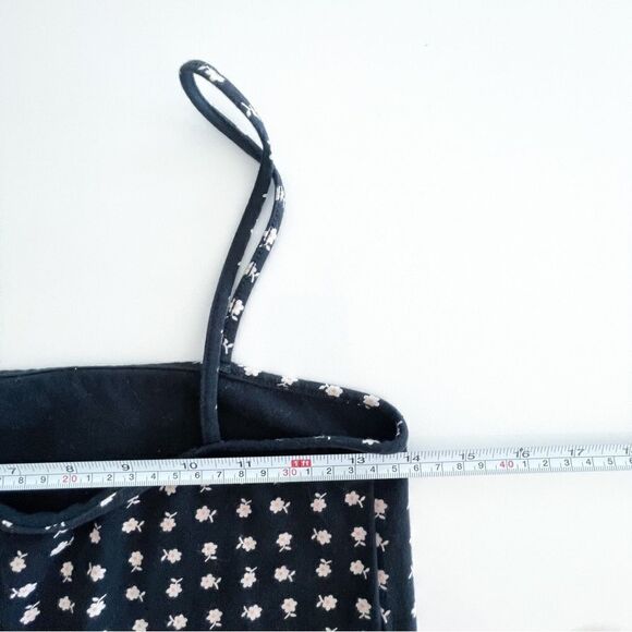 Silence + noise cami // size medium // floral cami - Picture 8 of 8